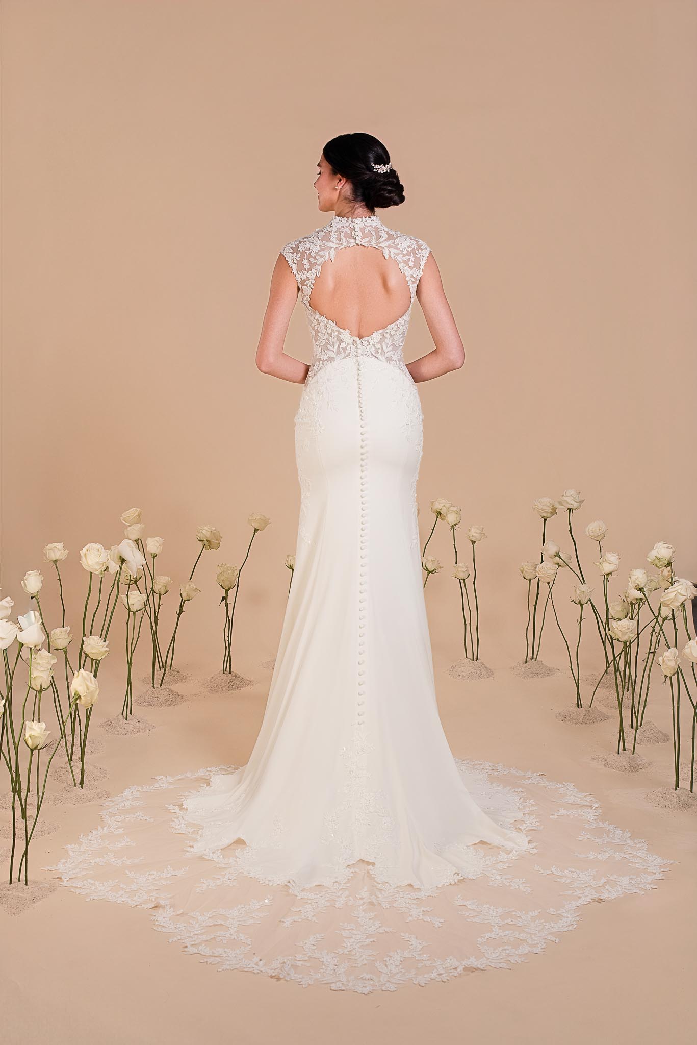 IDOLE-4724 Robe de mariée sirène collection 2027 Eglantine, robe Idole
