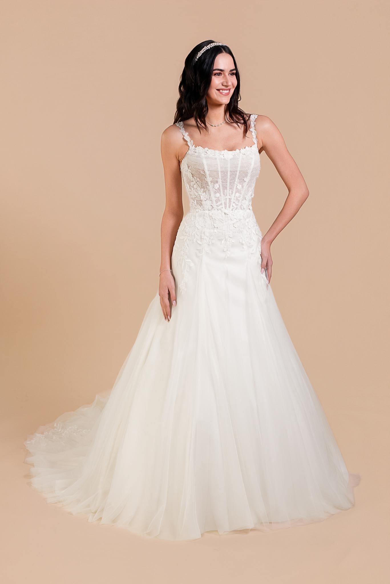 ILINKA-4934 Robe de mariée Sirène ILINKA collection Eglantine 2027